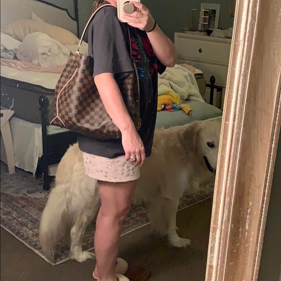 SOLD! 2015 Authentic LV Cassia Handbag Rose Pink - Picture 8 of 8